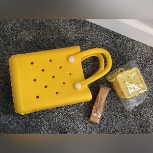 NWOT Yellow Tote Bag with strap and coin purse